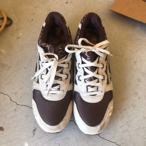 ASICS men’s sneakers